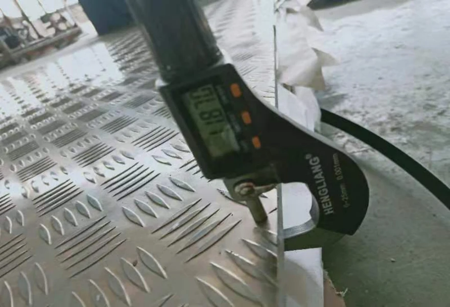 diamond plated aluminum