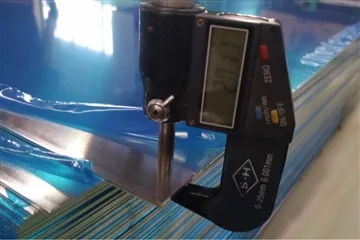 cuanto vale una lamina de aluminio 4x8