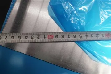 ¿Qué espesor tiene la lámina de aluminio calibre 18?