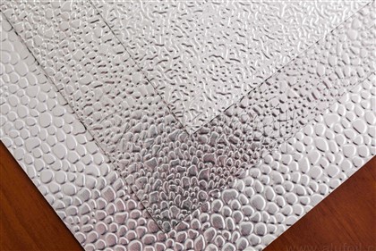 Hoja de aluminio en relieve de estuco